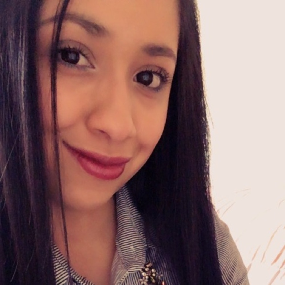 Meet your Posher, Vanessa